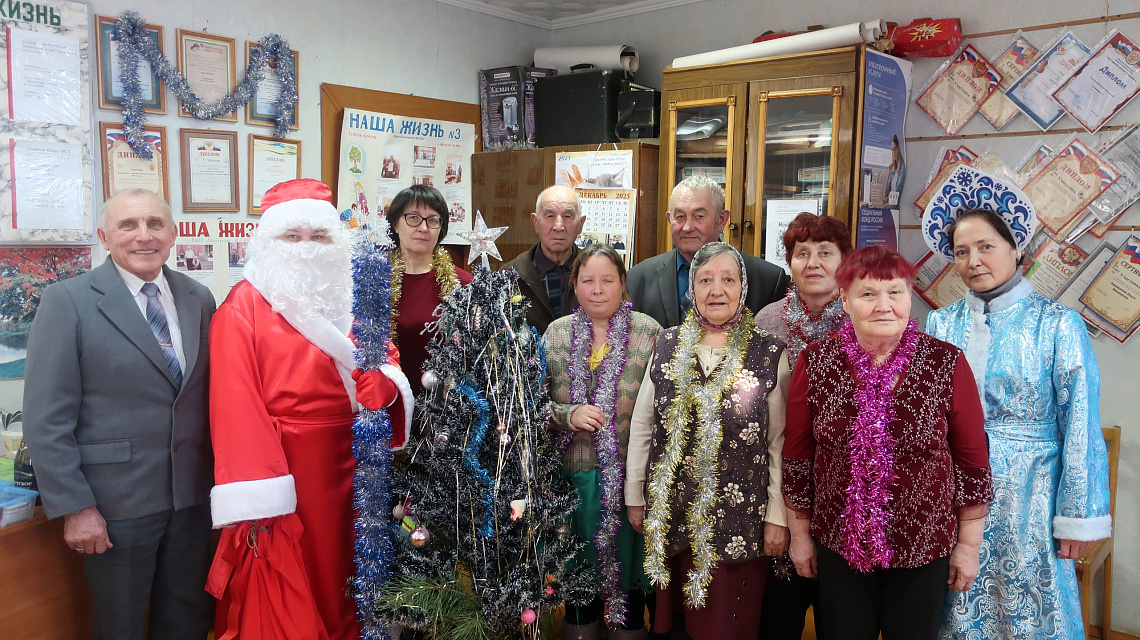 Новогодний переполох в обществе слепых