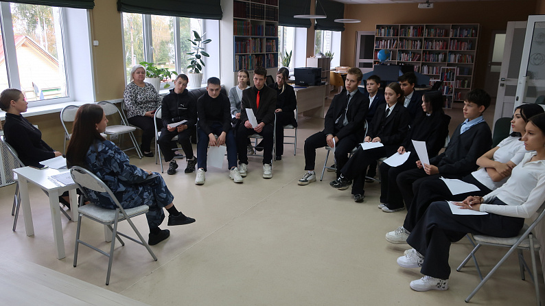 Профилактика суицидов среди несовершеннолетних